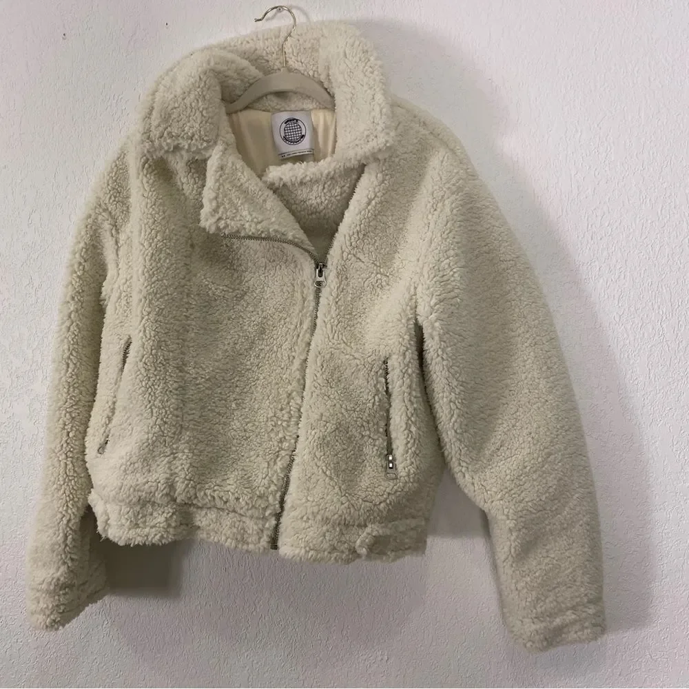 Urban Outfitters White Fleece Fuzzy Asymmetrical Zip‎ Up Moto Jacket